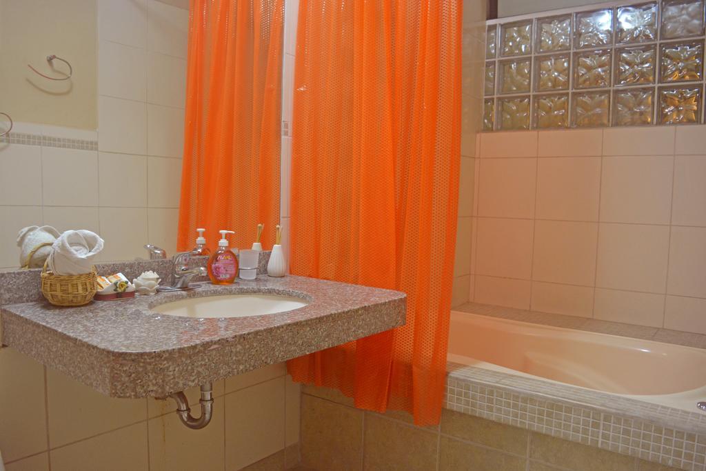Taytaypa Rooms & Apartments Lima Airport Eksteriør bilde